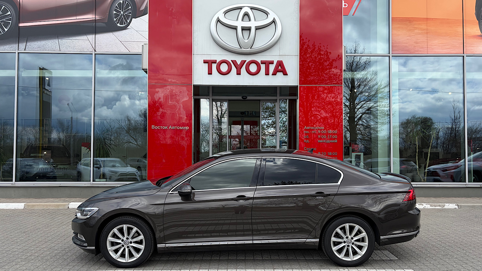 Інші авто VOLKSWAGEN PASSAT 2017 року з пробігом 222000 км, Седан, Тойота Центр Запоріжжя "Восток Автомир", м.Запоріжжя - 815850 ГРН | Фото № 3