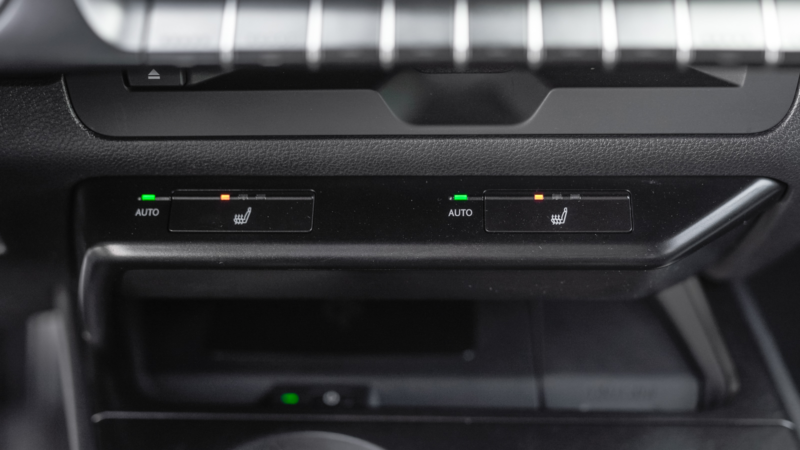 Lexus UX 2021 року, Хетчбек, Лексус Львів, м.Львів | Фото № 32 Lexus UX 2021 року з пробігом 68211 км, Хетчбек, Лексус Львів, м.Львів - 1442100 ГРН | Фото № 32