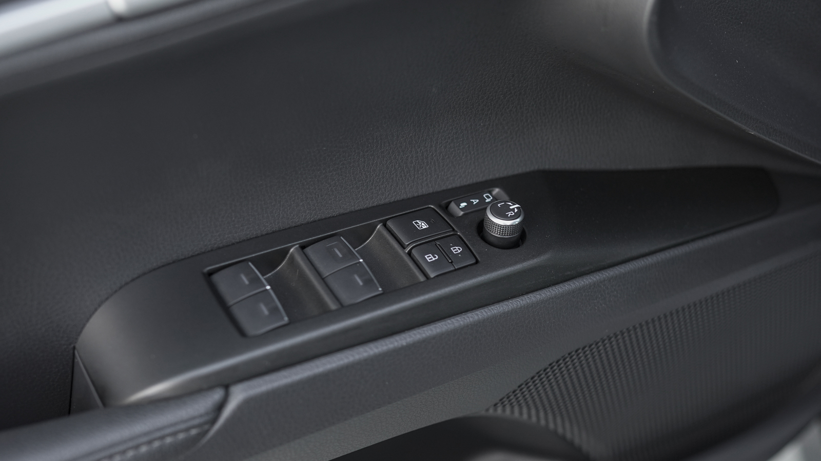 Toyota CAMRY 2024 року з пробігом 19326 км, Седан, Лексус Львів, м.Львів - 1748000 ГРН | Фото № 16