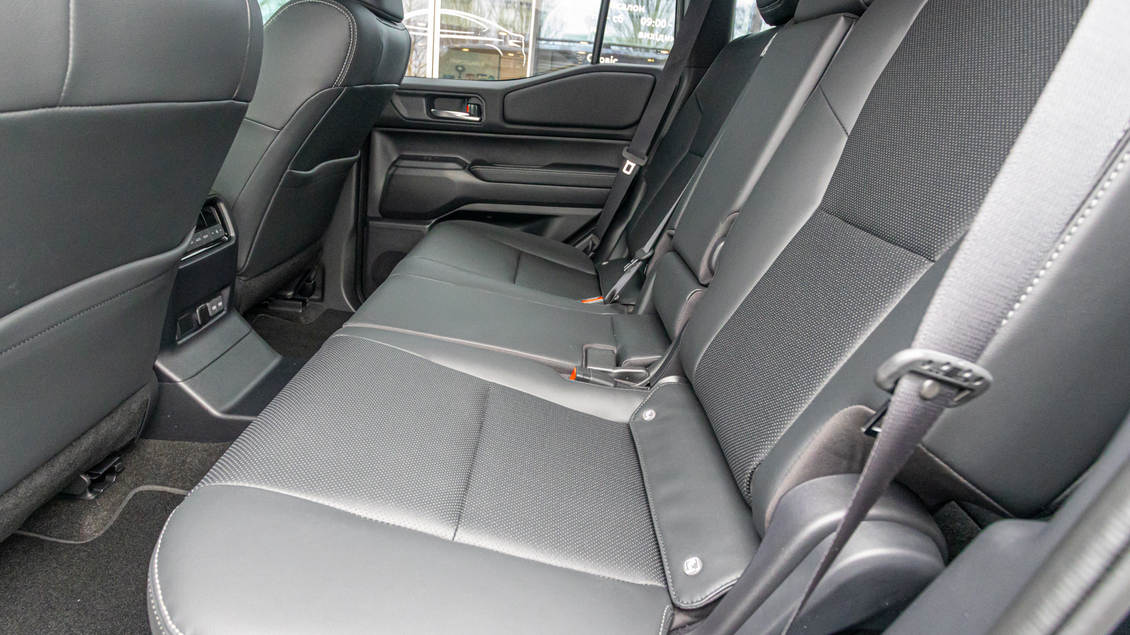 Toyota LAND CRUISER PRADO 2025 року з пробігом 8459 км, Універсал, Тойота Центр Дніпро "Алмаз Мотор" на Запорізькому шосе, м.Дніпро - 3060000 ГРН | Фото № 13