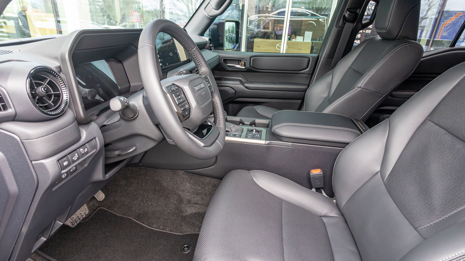 Toyota LAND CRUISER PRADO 2025 року з пробігом 8459 км, Універсал, Тойота Центр Дніпро "Алмаз Мотор" на Запорізькому шосе, м.Дніпро - 3060000 ГРН | Фото № 14