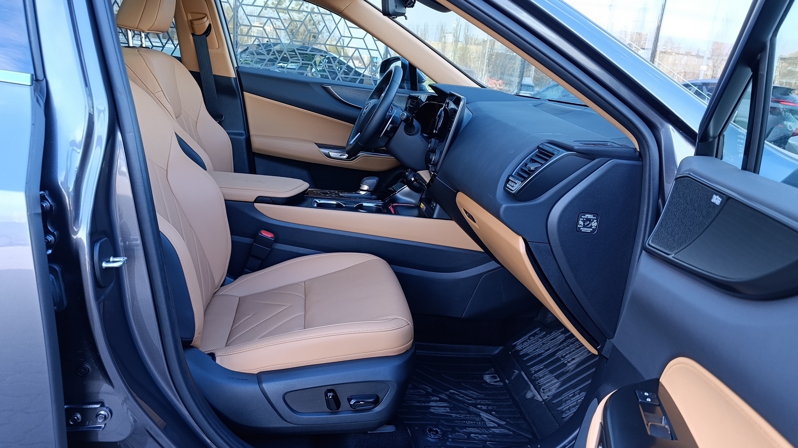 Lexus NX 450h+ 2024 року, Універсал, Лексус Київ Захід, м.Київ | Фото № 6 Lexus NX 450h+ 2024 року з пробігом 1825 км, Універсал, Лексус Київ Захід, м.Київ - 3350000 ГРН | Фото № 6