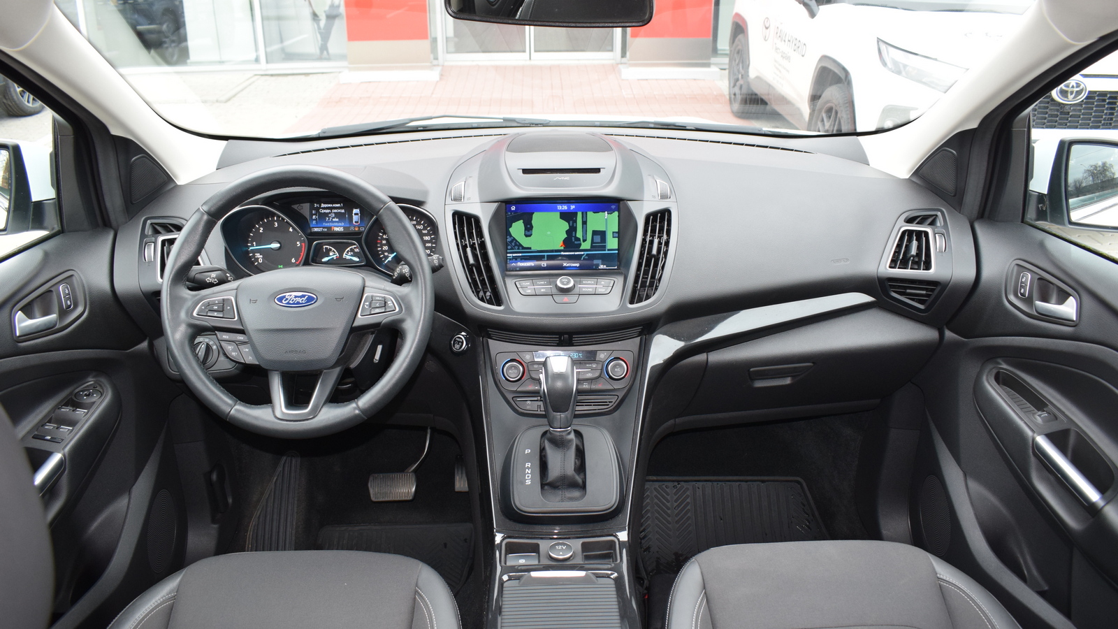 Інші авто FORD KUGA 2019 року, Універсал, Тойота Центр Житомир "Стар - Кар", м.Житомир | Фото № 8 Інші авто FORD KUGA 2019 року з пробігом 36431 км, Універсал, Тойота Центр Житомир "Стар - Кар", м.Житомир - 813450 ГРН | Фото № 8