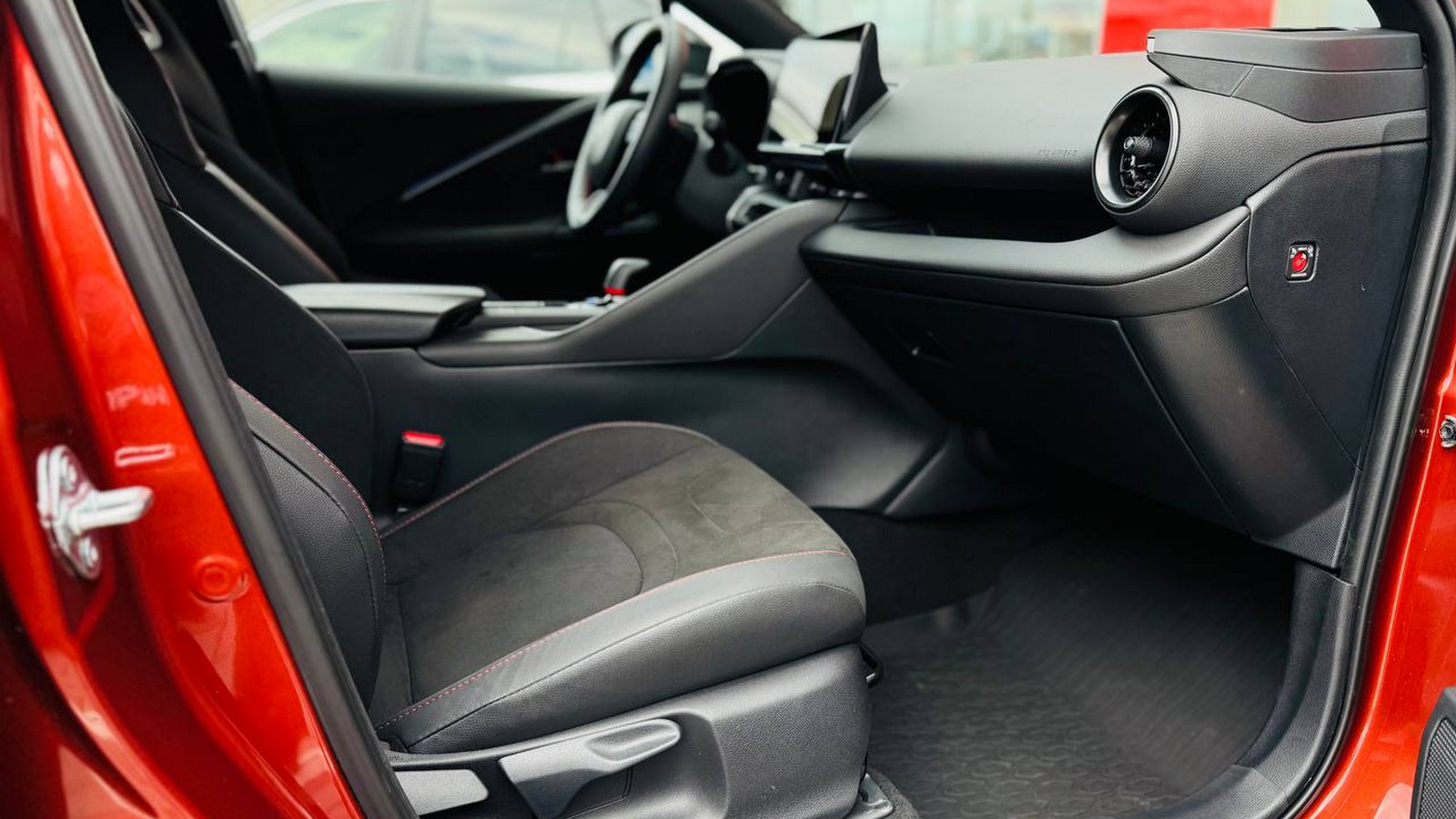 Toyota C-HR 2025 року з пробігом 1665 км, Хетчбек, Тойота Центр Тернопіль "Кристал Моторс", м.Тернопіль - 1770000 ГРН | Фото № 6