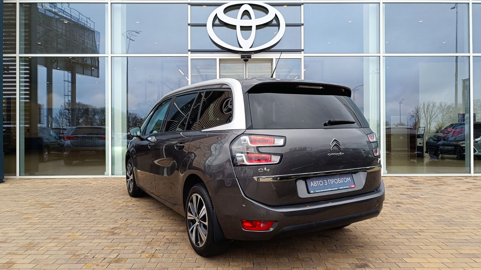 Інші авто CITROEN Grand C4 Picasso 2017 року з пробігом 158407 км, Універсал, Тойота Центр Київ «ВІДІ Аеропорт», м.Київ - 680000 ГРН | Фото № 2