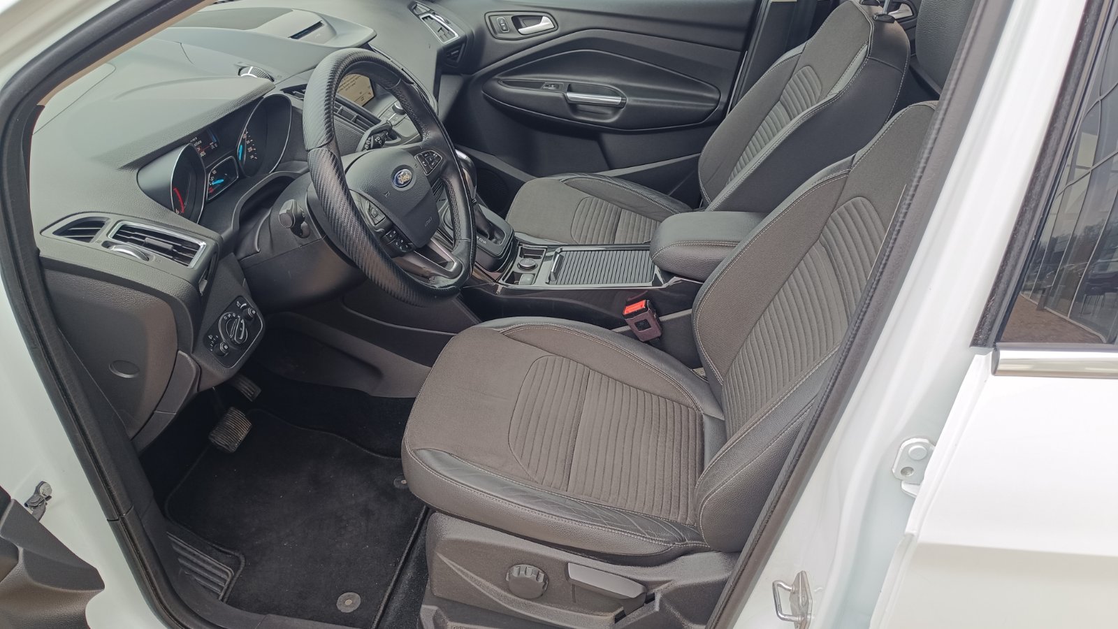 Інші авто FORD KUGA 2019 року з пробігом 106931 км, Універсал, Тойота Центр Київ «ВІДІ Аеропорт», м.Київ - 805000 ГРН | Фото № 11