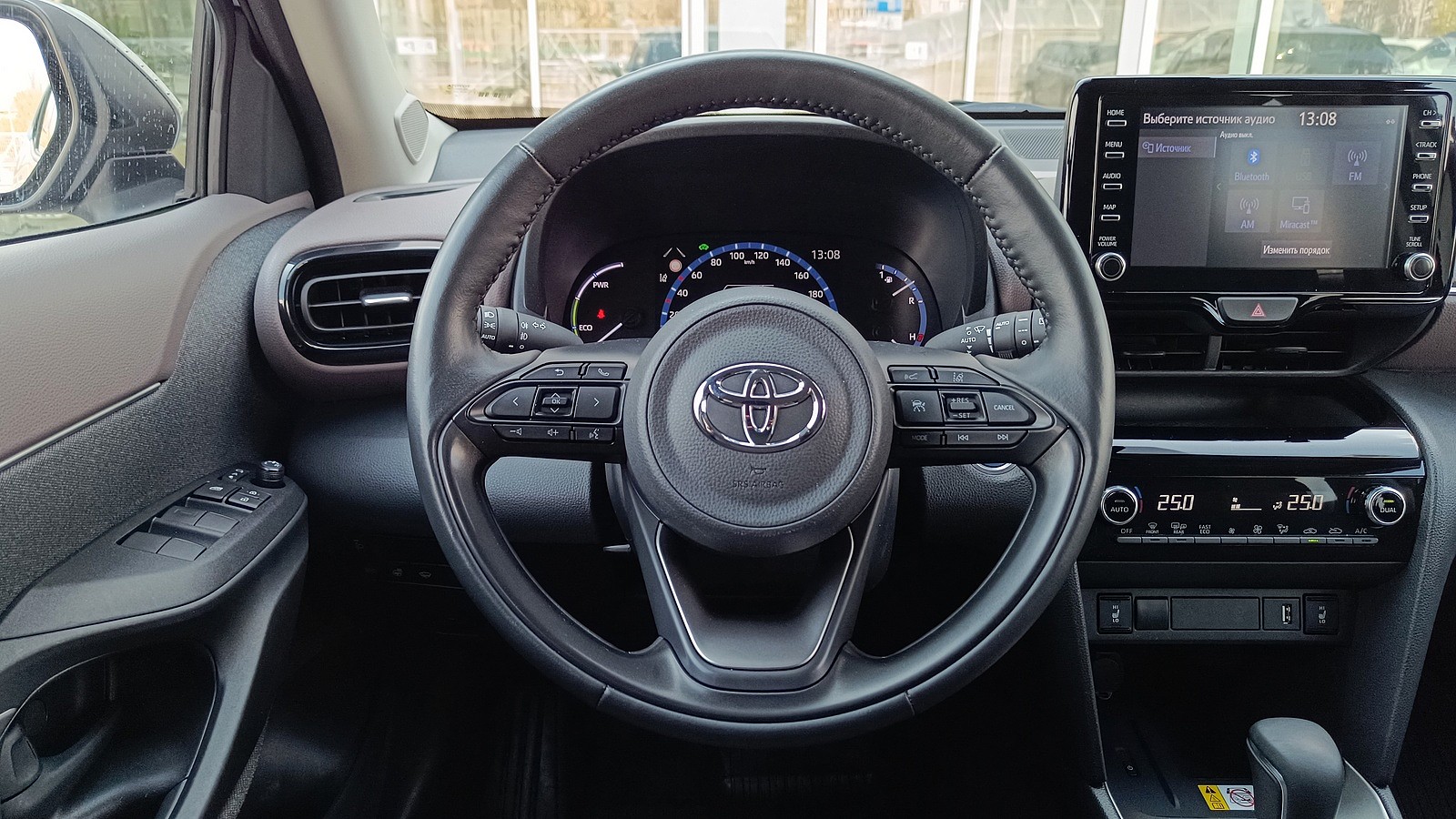 Toyota YARIS CROSS 2022 року з пробігом 58715 км, Хетчбек, Тойота Центр Київ "ВіДі Автострада", м.Київ - 1120000 ГРН | Фото № 9