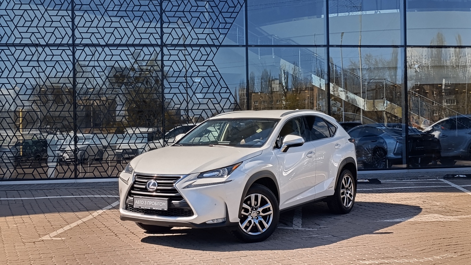 Lexus NX 2016 року з пробігом 121000 км, Універсал, Лексус Київ Захід, м.Київ - 1240000 ГРН | Фото № 1