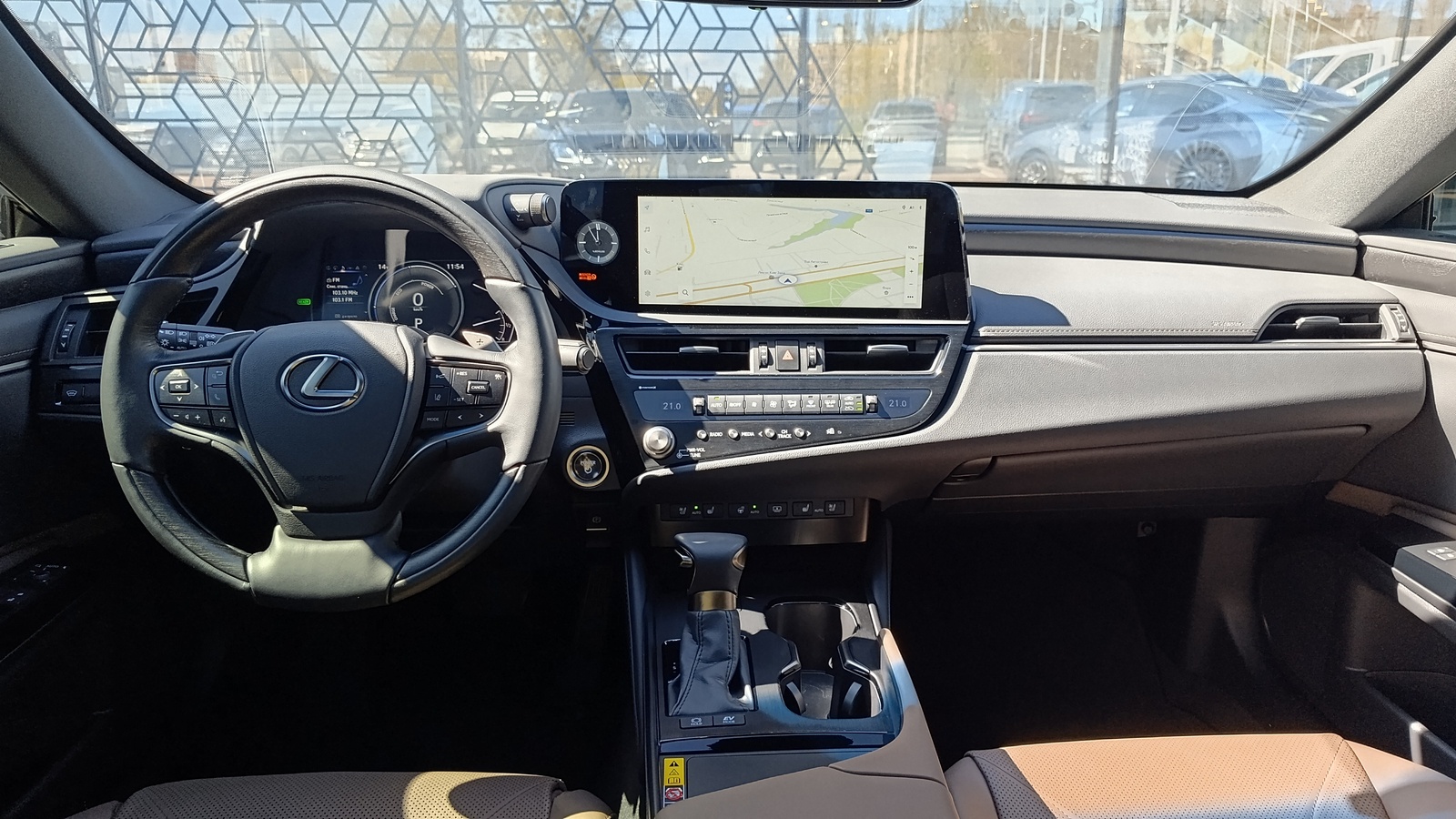 Lexus ES 2023 року з пробігом 10000 км, Седан, Лексус Київ Захід, м.Київ - 2300000 ГРН | Фото № 8