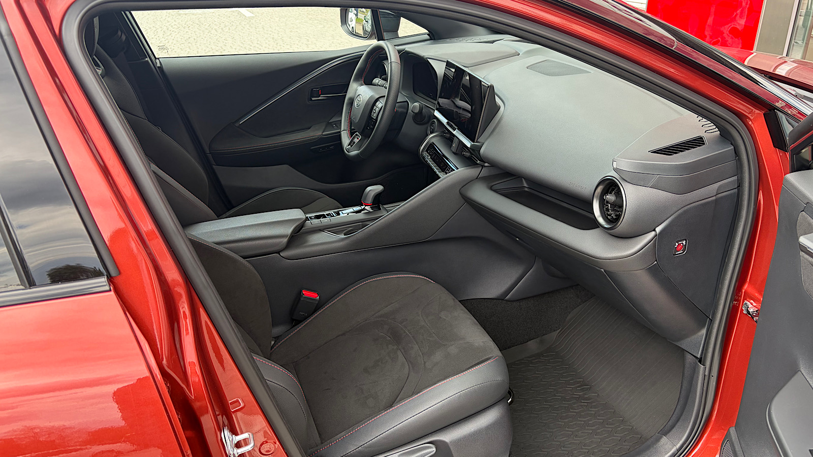 Toyota C-HR 2025 року з пробігом 971 км, Хетчбек, Тойота Центр Запоріжжя "Восток Автомир", м.Запоріжжя - 1781900 ГРН | Фото № 6