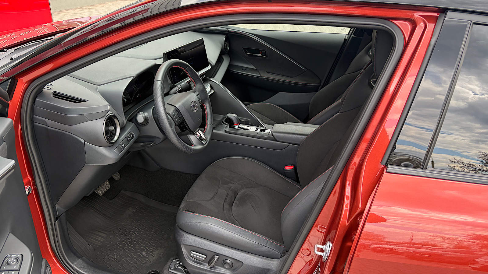 Toyota C-HR 2025 року з пробігом 971 км, Хетчбек, Тойота Центр Запоріжжя "Восток Автомир", м.Запоріжжя - 1781900 ГРН | Фото № 12