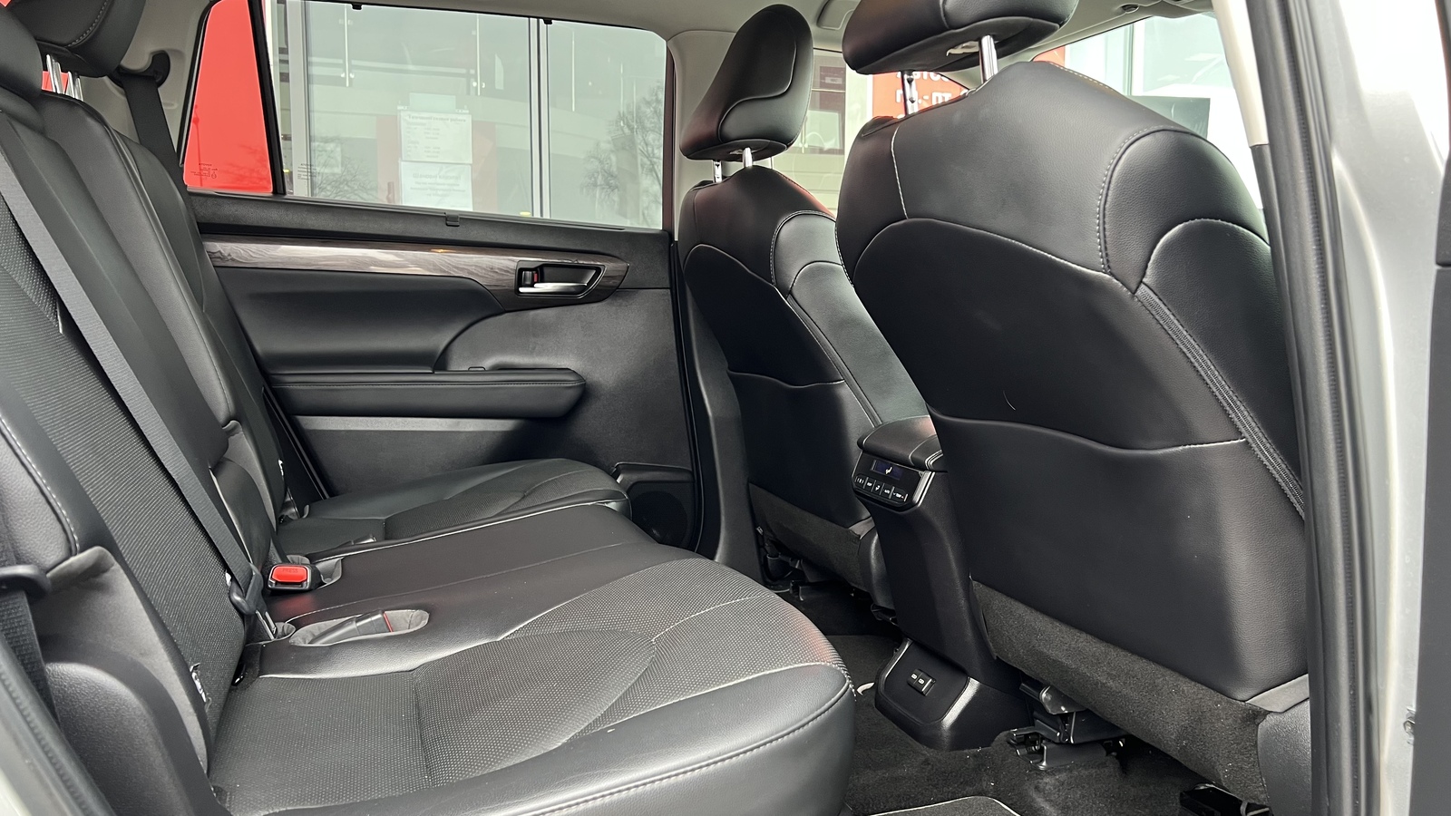 Toyota HIGHLANDER 2022 року з пробігом 63279 км, Універсал, Тойота Центр Вінниця "Преміум Мотор", м.Вінниця - 2175000 ГРН | Фото № 7