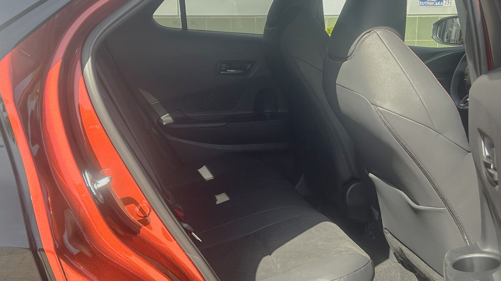 Toyota C-HR 2025 року з пробігом 645 км, Хетчбек, Тойота Центр Чернівці "Олімп-Моторс", м.Чернівці - 1781900 ГРН | Фото № 7