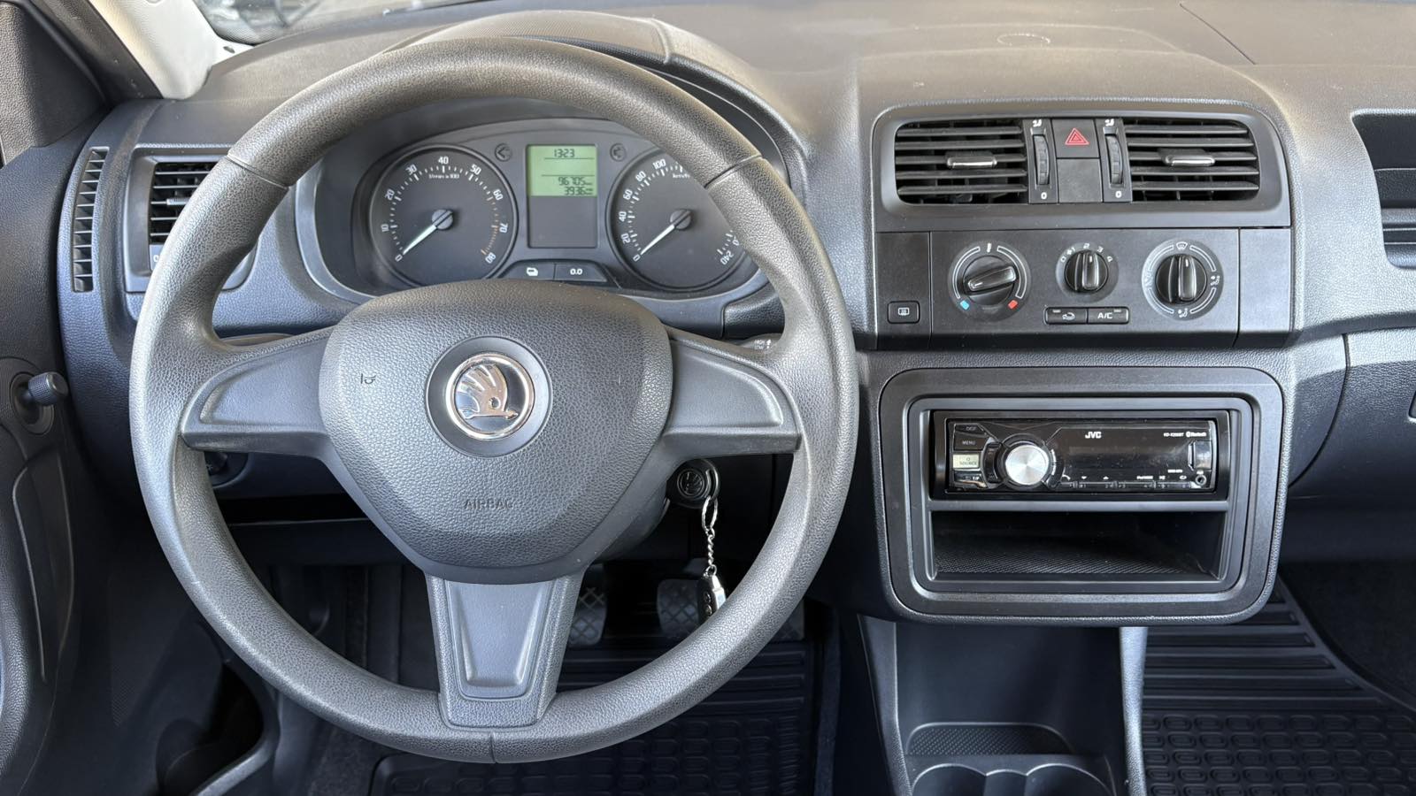 Інші авто SKODA FABIA 2014 року з пробігом 96626 км, Хетчбек, Тойота Центр Київ "Автосаміт Укравто", м.Київ - 239250 ГРН | Фото № 9