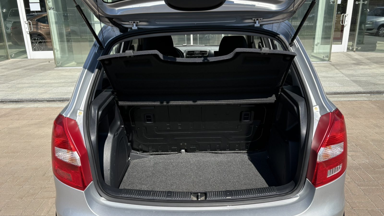 Інші авто SKODA FABIA 2014 року з пробігом 96626 км, Хетчбек, Тойота Центр Київ "Автосаміт Укравто", м.Київ - 239250 ГРН | Фото № 10