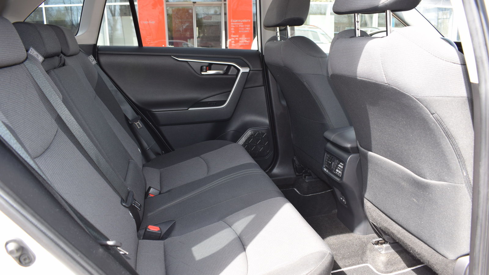 Toyota RAV4 2023 року з пробігом 72770 км, Універсал, Тойота Центр Житомир "Стар - Кар", м.Житомир - 1618200 ГРН | Фото № 7