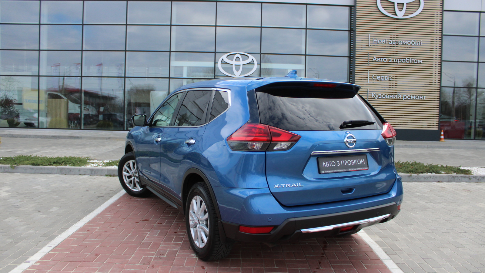 Інші авто NISSAN X-TRAIL 2018 року з пробігом 55129 км, Універсал, Тойота Центр Черкаси "Мотор Сіті", м.Черкаси - 900000 ГРН | Фото № 2