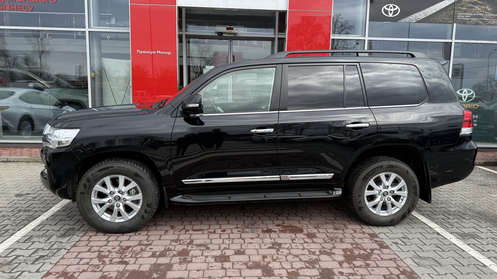 Toyota LAND CRUISER 2020 року з пробігом 43681 км, Універсал, Тойота Центр Вінниця "Преміум Мотор", м.Вінниця - 2620000 ГРН | Фото № 3