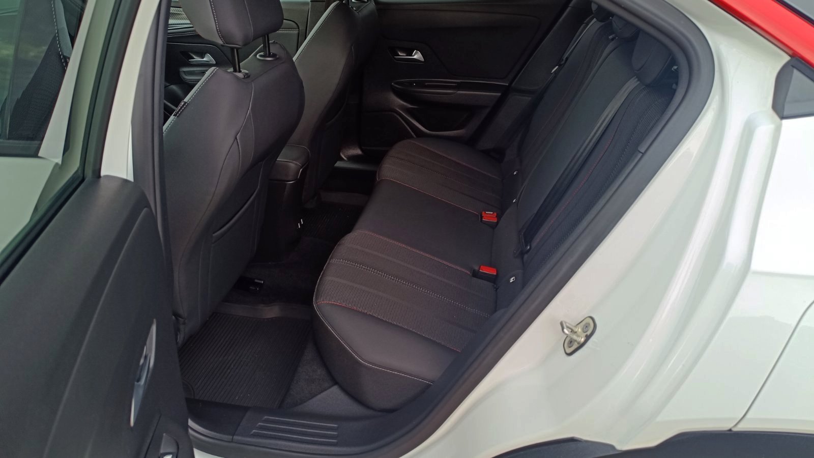 Інші авто OPEL Mokka 2023 року з пробігом 32171 км, Універсал, Тойота Центр Київ «ВІДІ Аеропорт», м.Київ - 930000 ГРН | Фото № 11