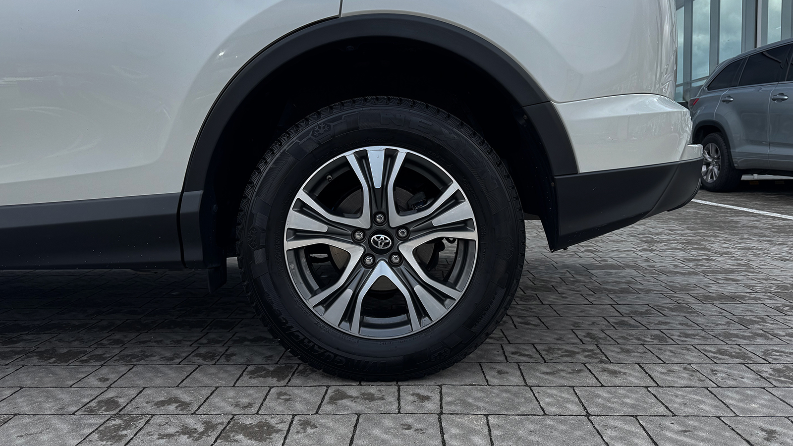 Toyota RAV4 2017 року з пробігом 64536 км, Універсал, Тойота Центр Рівне "Агат Авто", м.Рівне - 960300 ГРН | Фото № 15