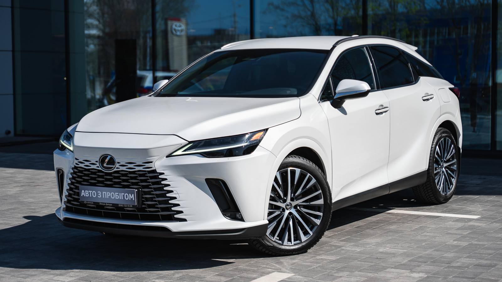 Lexus RX 2023 року з пробігом 42714 км, Універсал, Лексус Дніпро, м.Дніпро - 2840500 ГРН | Фото № 1