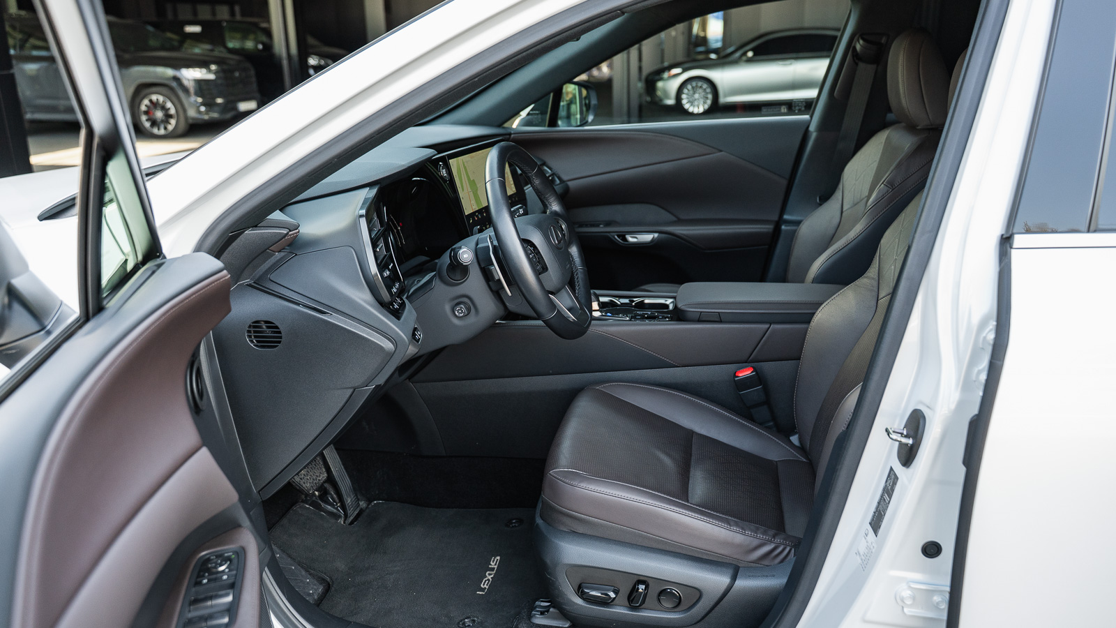 Lexus RX 2023 року з пробігом 42714 км, Універсал, Лексус Дніпро, м.Дніпро - 2840500 ГРН | Фото № 12