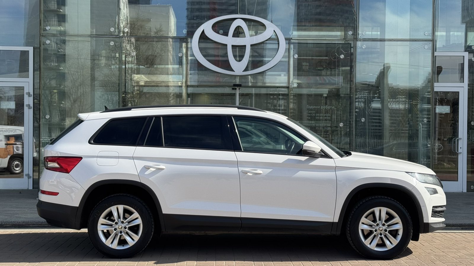 Інші авто SKODA Kodiaq 2020 року з пробігом 178450 км, Універсал, Тойота Центр Київ "Автосаміт Укравто", м.Київ - 1135000 ГРН | Фото № 16