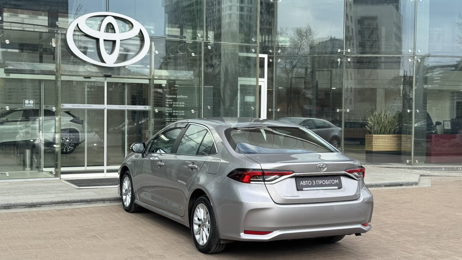 Toyota COROLLA 2021 року з пробігом 81941 км, Седан, Тойота Центр Київ "Автосаміт Укравто", м.Київ - 1152750 ГРН | Фото № 2