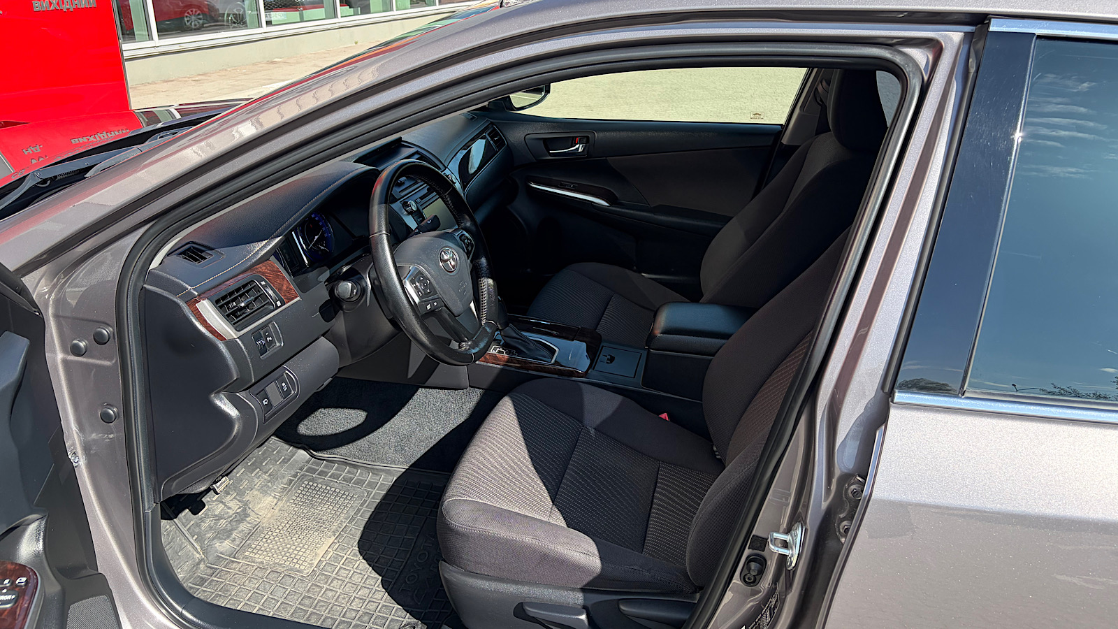 Toyota CAMRY 2017 року з пробігом 95051 км, Седан, Тойота Центр Запоріжжя "Восток Автомир", м.Запоріжжя - 749700 ГРН | Фото № 12