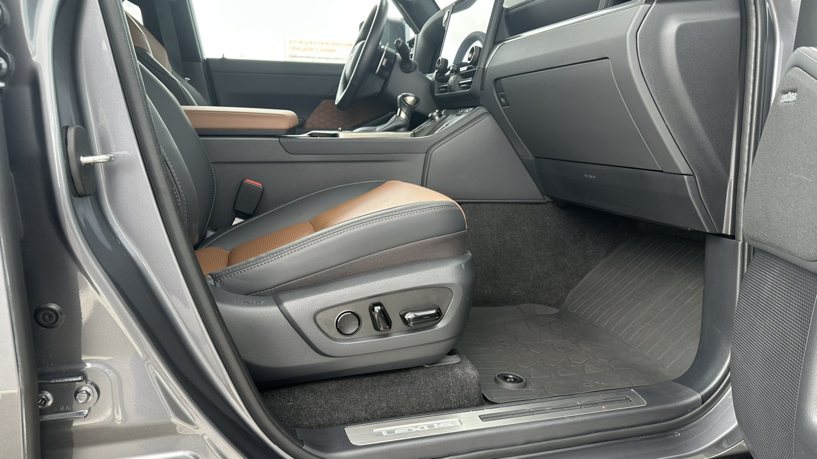 Lexus GX 2024 року з пробігом 6250 км, Універсал, Лексус Київ Аеропорт, м.Київ - 3982340 ГРН | Фото № 6