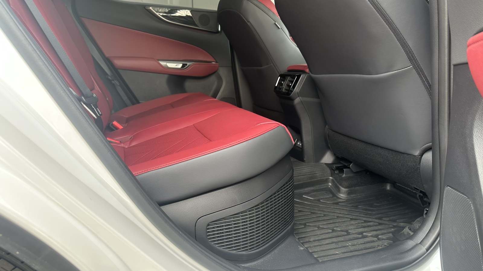 Lexus NX 2024 року з пробігом 6338 км, Універсал, Лексус Київ Аеропорт, м.Київ - 2994453 ГРН | Фото № 7