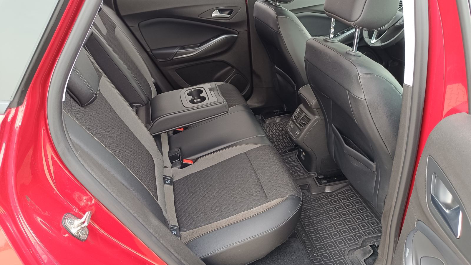 Інші авто OPEL Grandland X 2019 року з пробігом 119830 км, Універсал, Тойота Центр Київ «ВІДІ Аеропорт», м.Київ - 855000 ГРН | Фото № 7