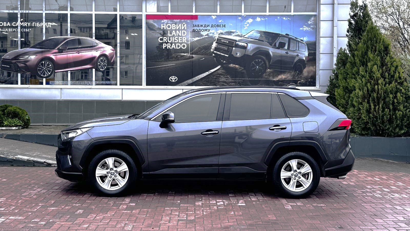 Toyota RAV4 2020 року з пробігом 133356 км, Універсал, Тойота Центр Чернівці "Олімп-Моторс", м.Чернівці - 1180000 ГРН | Фото № 3