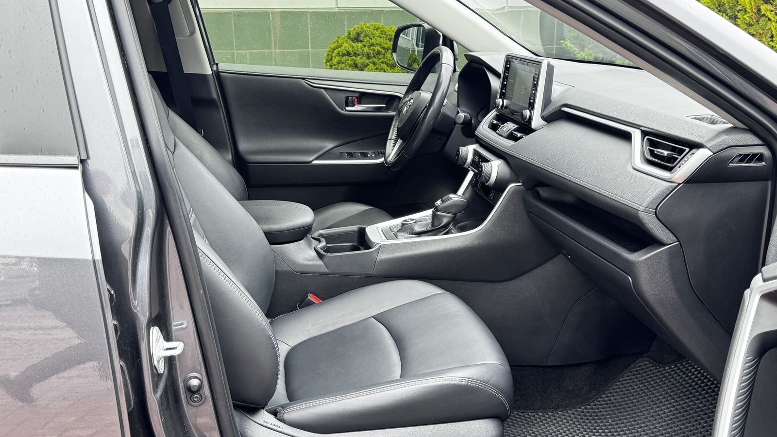 Toyota RAV4 2020 року з пробігом 133356 км, Універсал, Тойота Центр Чернівці "Олімп-Моторс", м.Чернівці - 1180000 ГРН | Фото № 6