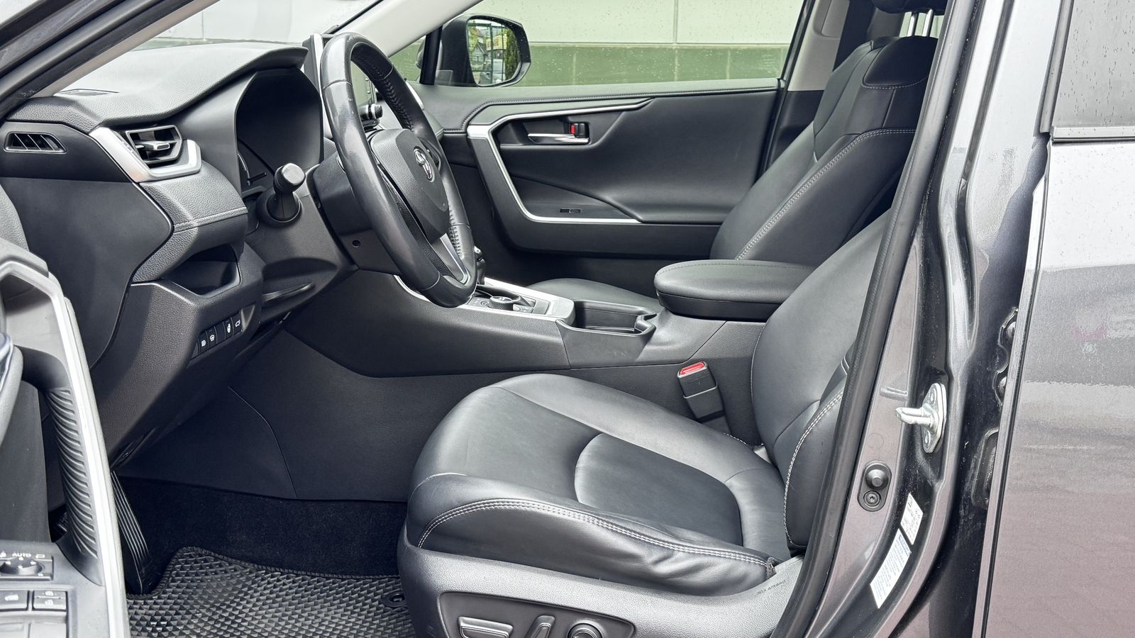 Toyota RAV4 2020 року з пробігом 133356 км, Універсал, Тойота Центр Чернівці "Олімп-Моторс", м.Чернівці - 1180000 ГРН | Фото № 12