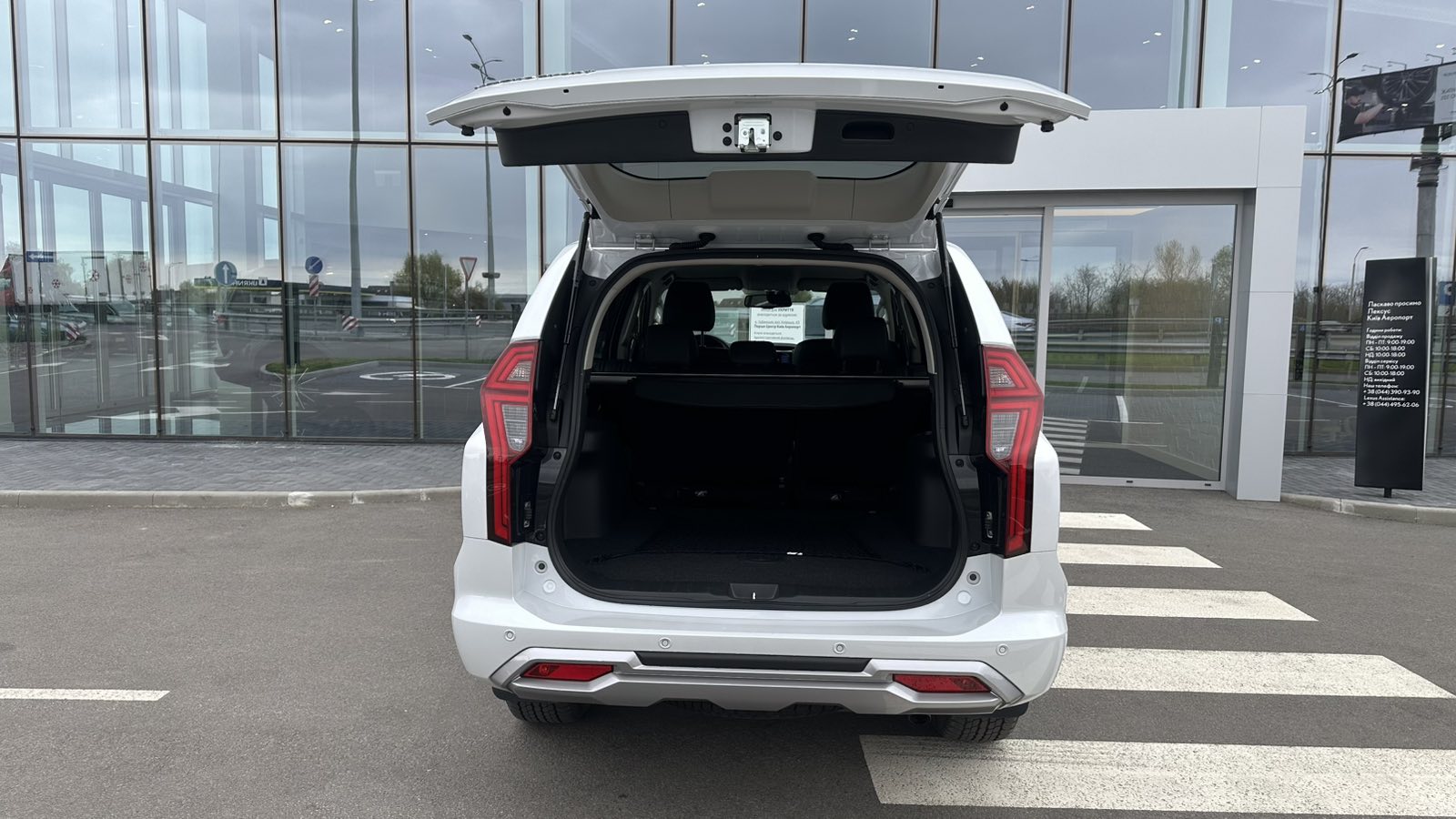 Інші авто MITSUBISHI PAJERO SPORT 2024 року з пробігом 28500 км, Універсал, Лексус Київ Аеропорт, м.Київ - 2010450 ГРН | Фото № 10