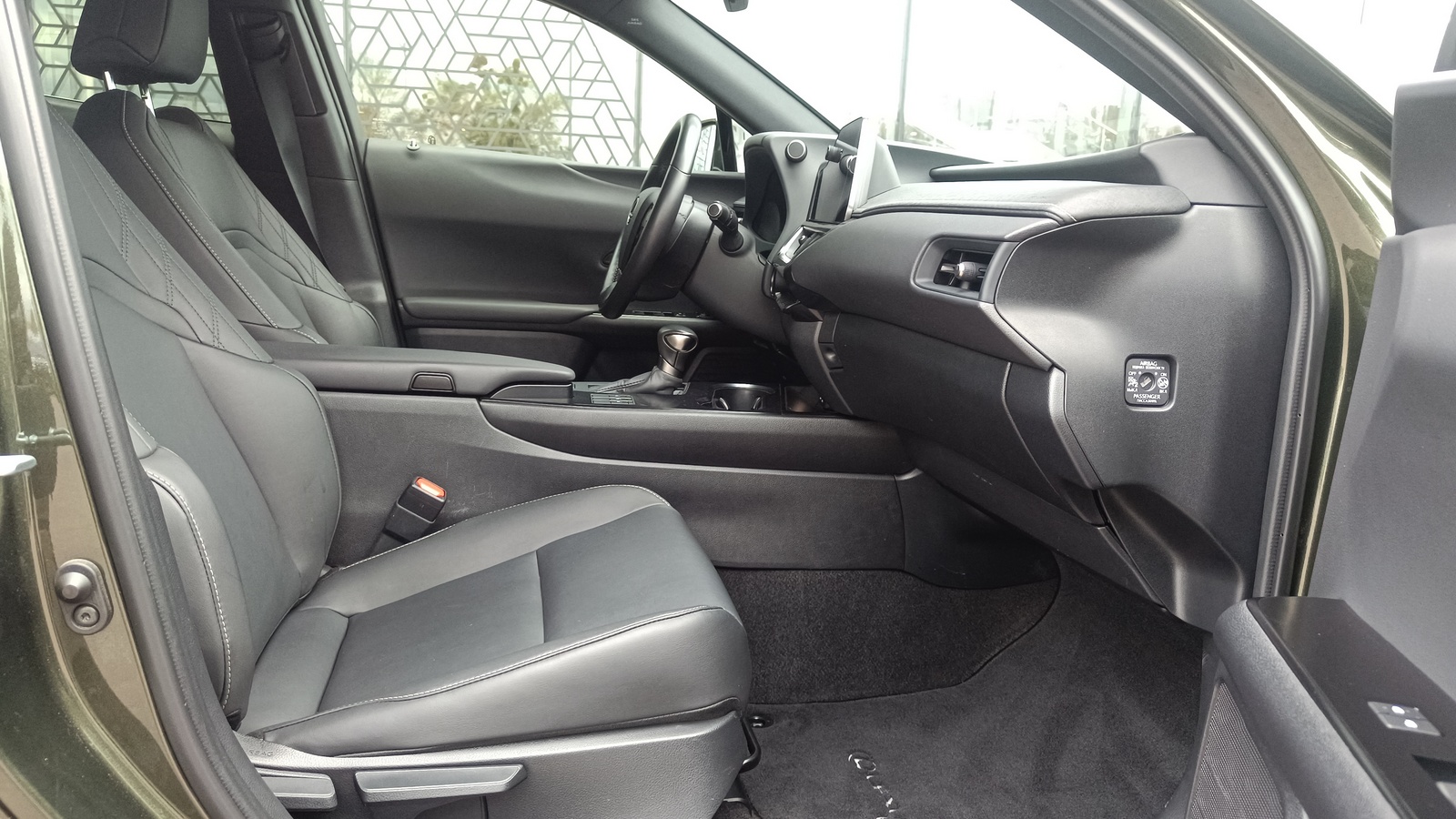 Lexus UX 2023 року з пробігом 56873 км, Хетчбек, Лексус Київ Захід, м.Київ - 1630000 ГРН | Фото № 6