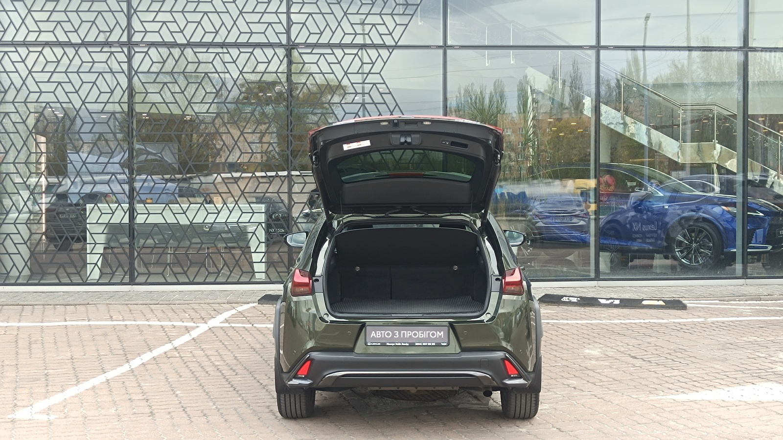 Lexus UX 2023 року з пробігом 56873 км, Хетчбек, Лексус Київ Захід, м.Київ - 1630000 ГРН | Фото № 10