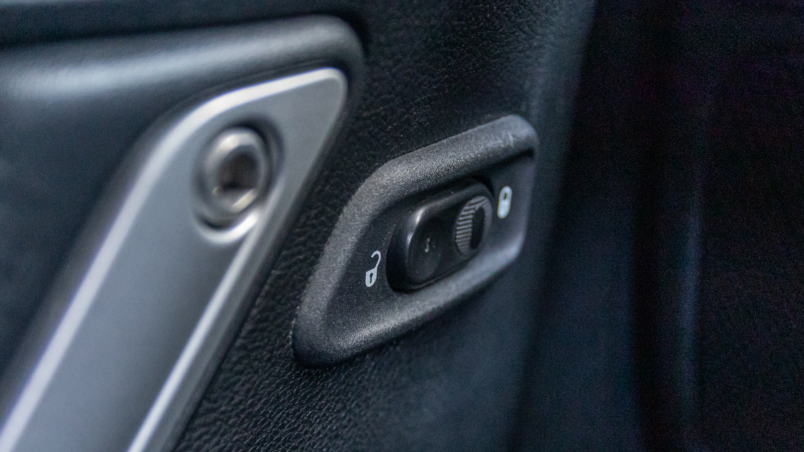 Інші авто JEEP WRANGLER 2016 року з пробігом 104804 км, Універсал, Тойота Центр Дніпро "Алмаз Мотор" на Запорізькому шосе, м.Дніпро - 1475000 ГРН | Фото № 21