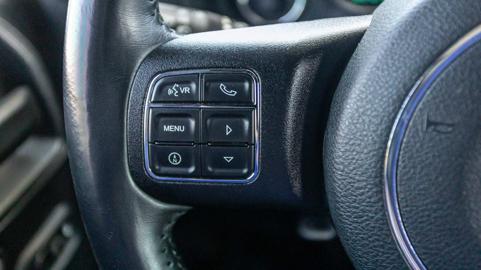 Інші авто JEEP WRANGLER 2016 року з пробігом 104804 км, Універсал, Тойота Центр Дніпро "Алмаз Мотор" на Запорізькому шосе, м.Дніпро - 1475000 ГРН | Фото № 25