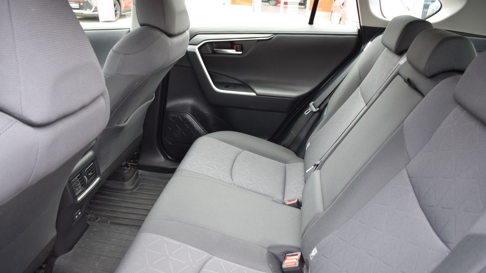 Toyota RAV4 2023 року з пробігом 67675 км, Універсал, Тойота Центр Житомир "Стар - Кар", м.Житомир - 1403920 ГРН | Фото № 11