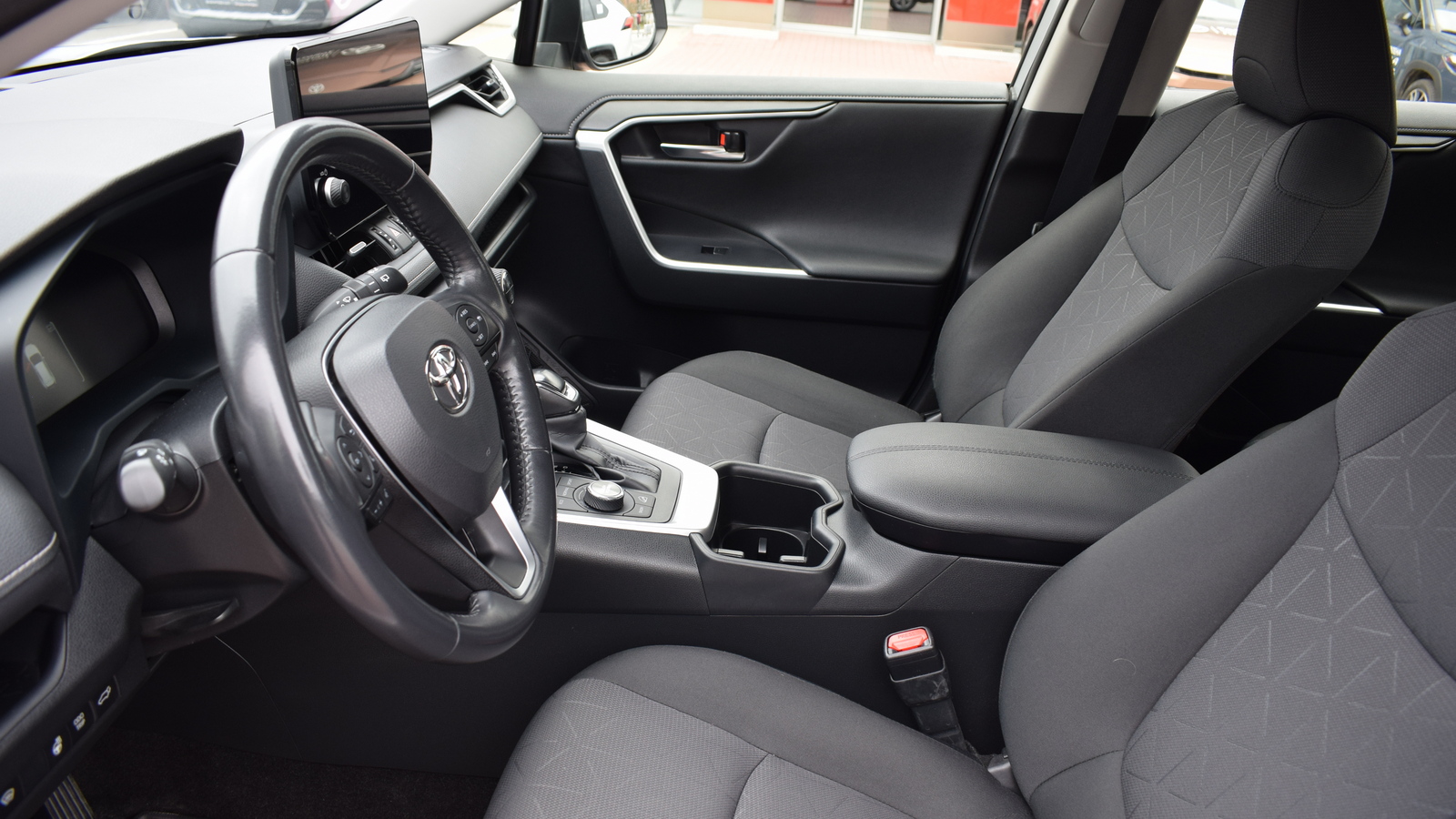 Toyota RAV4 2023 року з пробігом 67675 км, Універсал, Тойота Центр Житомир "Стар - Кар", м.Житомир - 1403920 ГРН | Фото № 12