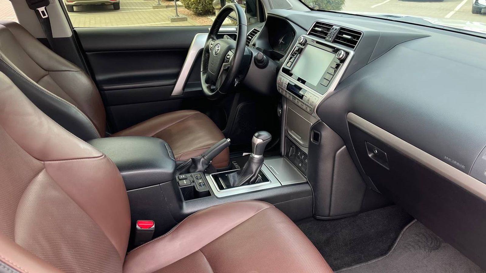 Toyota LAND CRUISER PRADO 2019 року з пробігом 103629 км, Універсал, Тойота Центр Хмельницький "Гранд Мотор", м.Хмельницький - 1824000 ГРН | Фото № 6