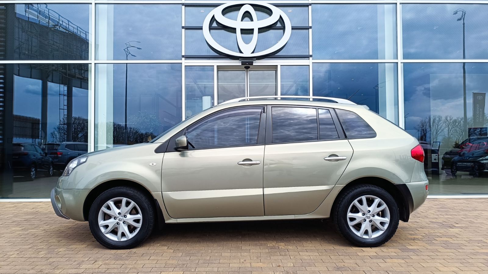 Інші авто RENAULT KOLEOS 2008 року з пробігом 144174 км, Універсал, Тойота Центр Київ «ВІДІ Аеропорт», м.Київ - 425000 ГРН | Фото № 3