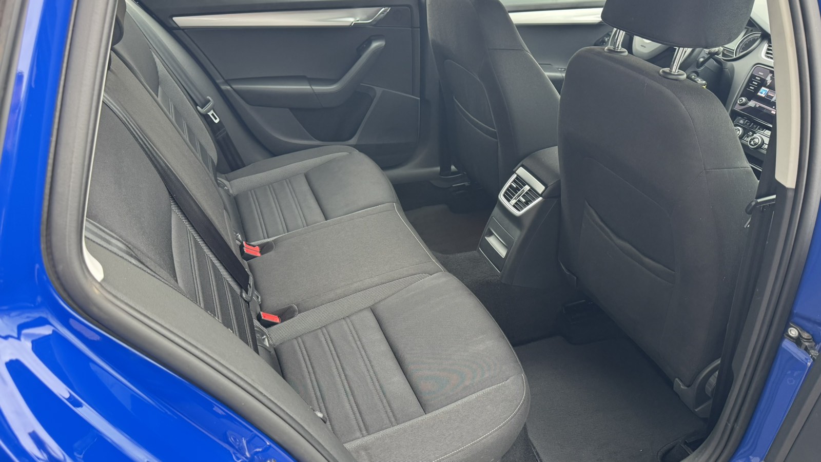 Інші авто SKODA OCTAVIA 2019 року з пробігом 98708 км, Універсал, Тойота Центр Київ "Автосаміт Укравто", м.Київ - 910000 ГРН | Фото № 7