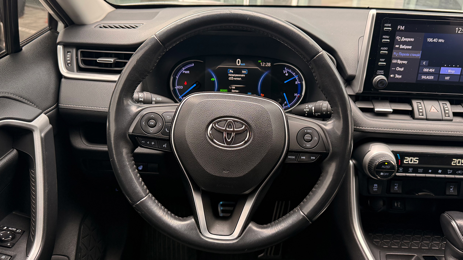 Toyota RAV4 2019 року з пробігом 82239 км, Універсал, Тойота Центр Рівне "Агат Авто", м.Рівне - 1331520 ГРН | Фото № 13