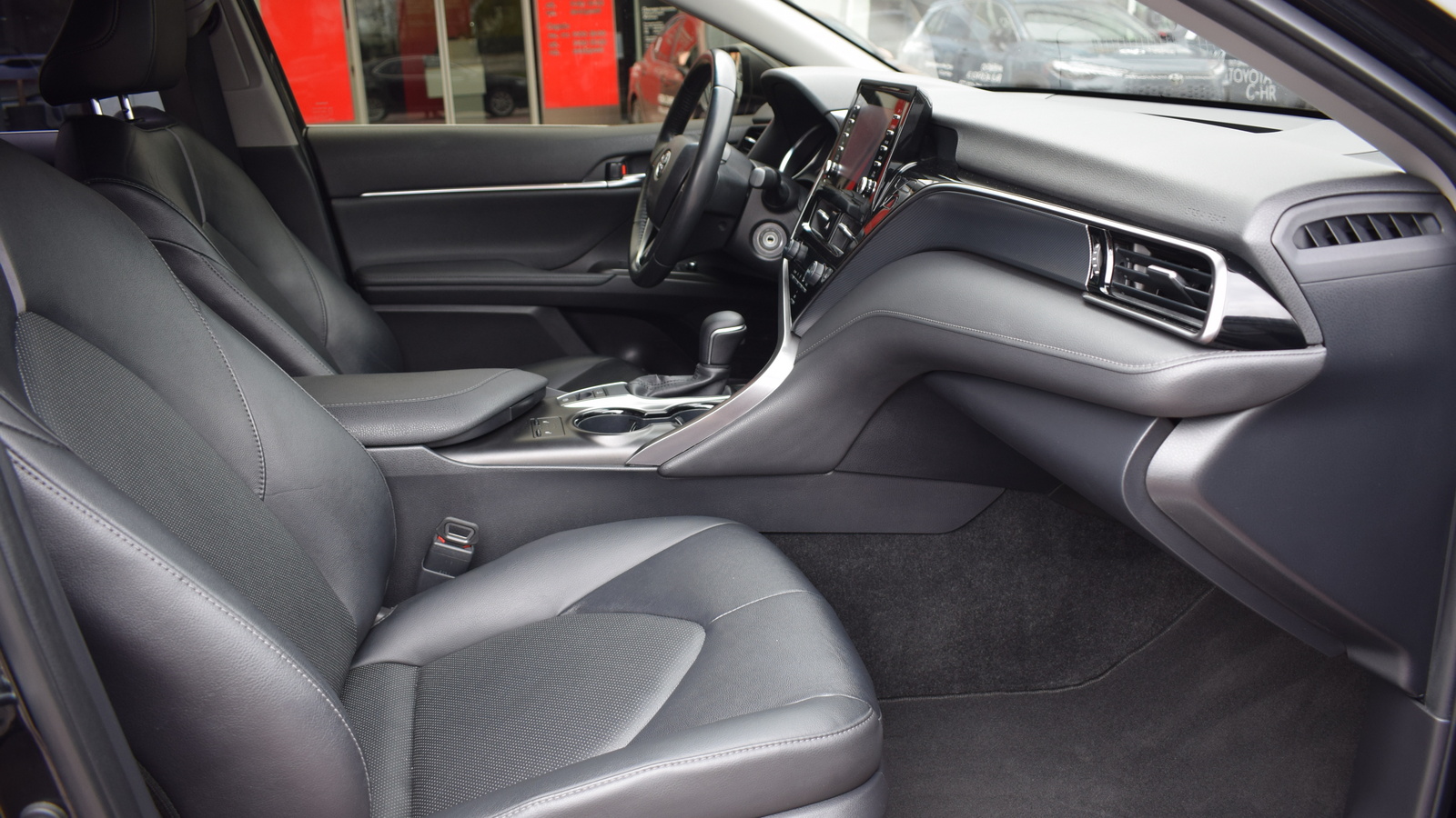 Toyota CAMRY 2021 року з пробігом 86561 км, Седан, Тойота Центр Житомир "Стар - Кар", м.Житомир - 1262800 ГРН | Фото № 6