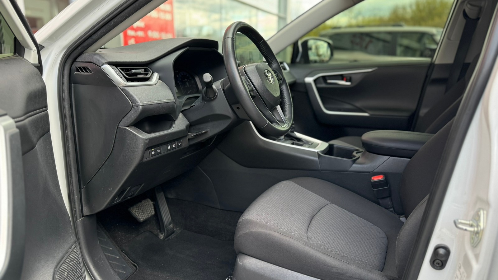 Toyota RAV4 2023 року з пробігом 49278 км, Універсал, Тойота Центр Тернопіль "Кристал Моторс", м.Тернопіль - 1570000 ГРН | Фото № 12