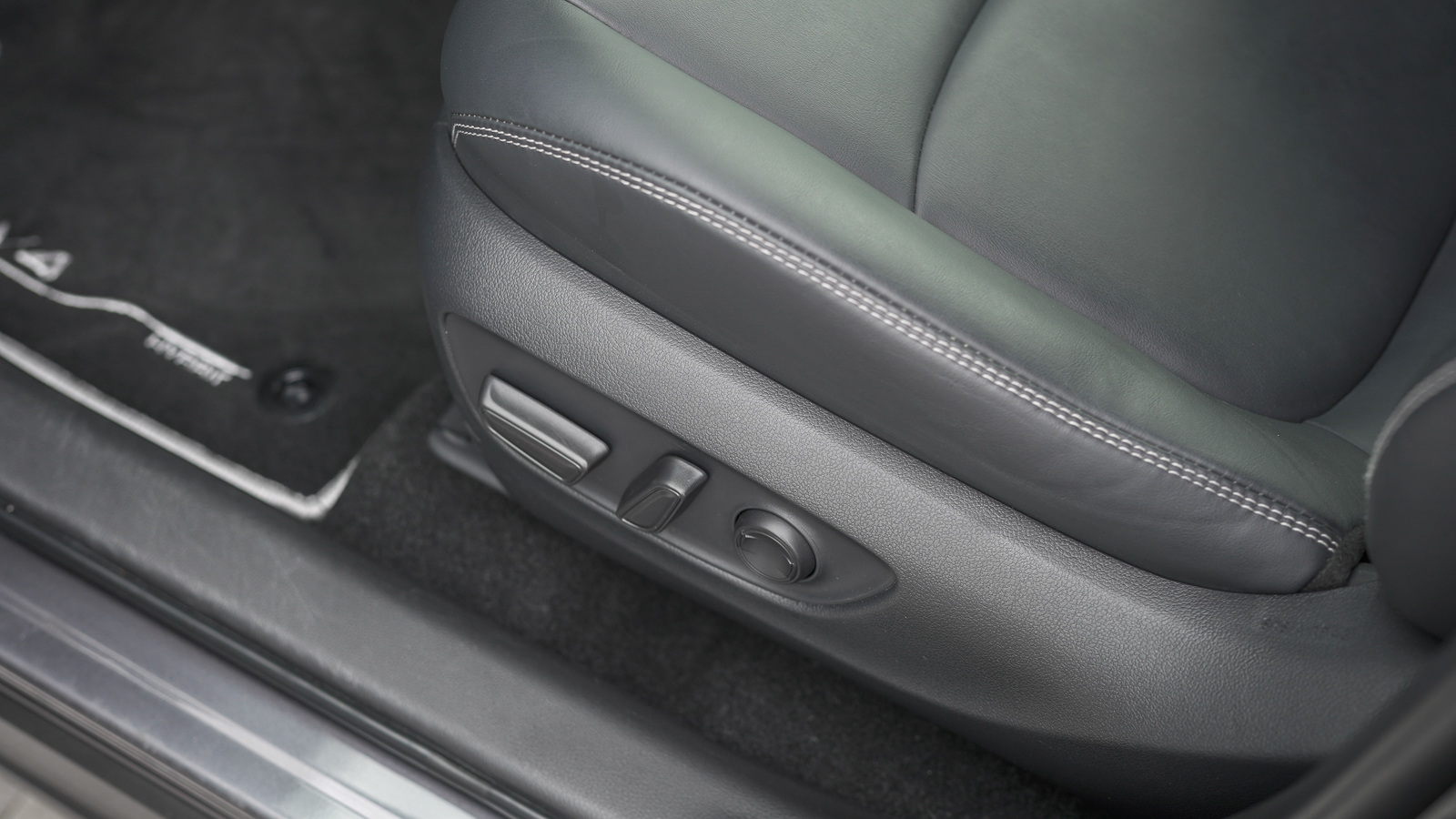 Toyota RAV4 2023 року з пробігом 21723 км, Універсал, Тойота Центр Львів "Діамант", м.Львів - 1830150 ГРН | Фото № 16