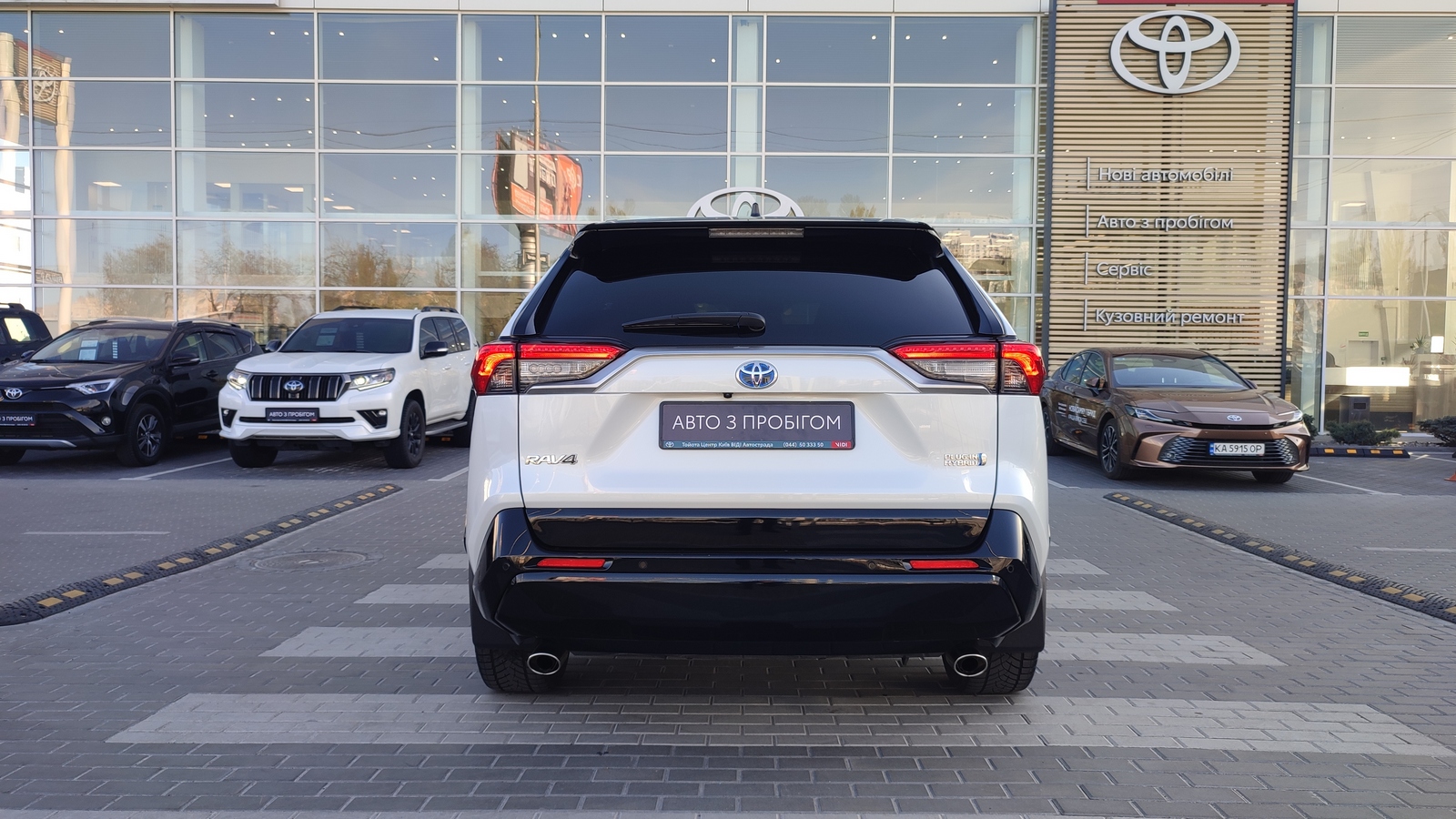 Toyota RAV4 Plug-In 2023 року з пробігом 73757 км, Універсал, Тойота Центр Київ "ВіДі Автострада", м.Київ - 2340000 ГРН | Фото № 4